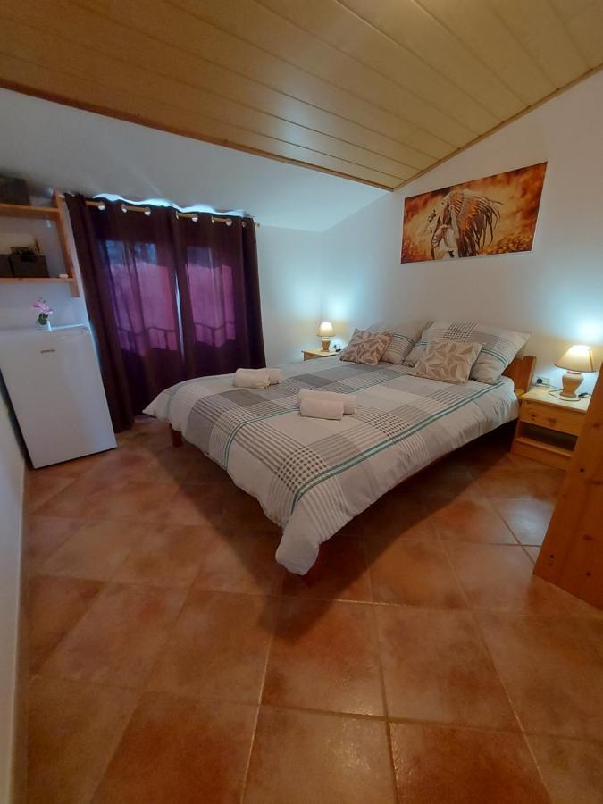 브르토니글라 Ranch Radin B&B 외부 사진