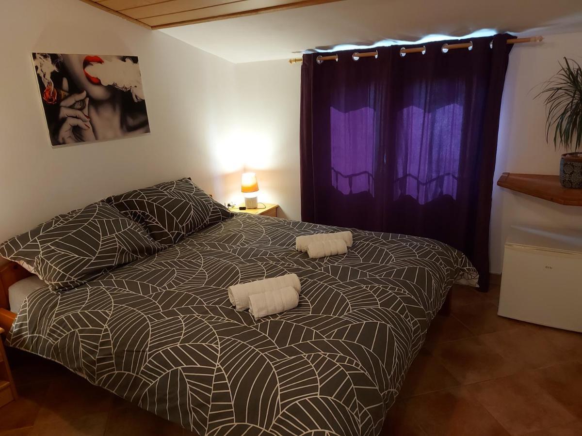 브르토니글라 Ranch Radin B&B 외부 사진