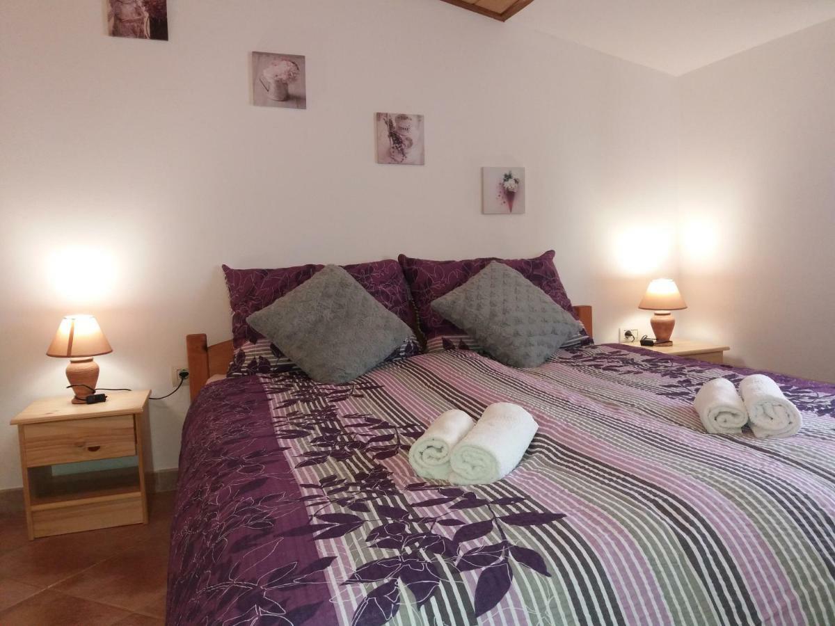 브르토니글라 Ranch Radin B&B 외부 사진